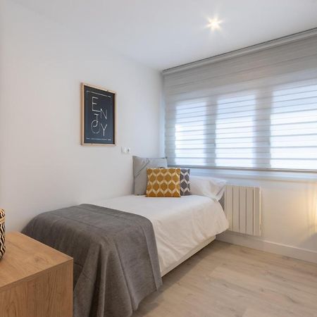 Ferienwohnung Precioso Y Recien Reformado Junto Al Metro Bilbao Exterior foto
